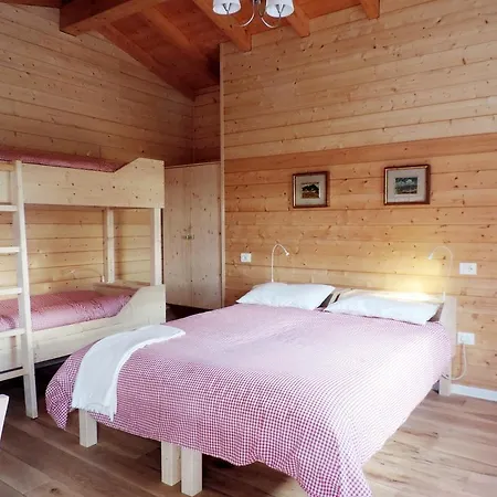 Pensjonat Evolution Camp 2*