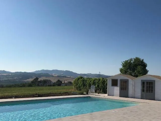 Pensión Evolution Camp SantʼIppolito